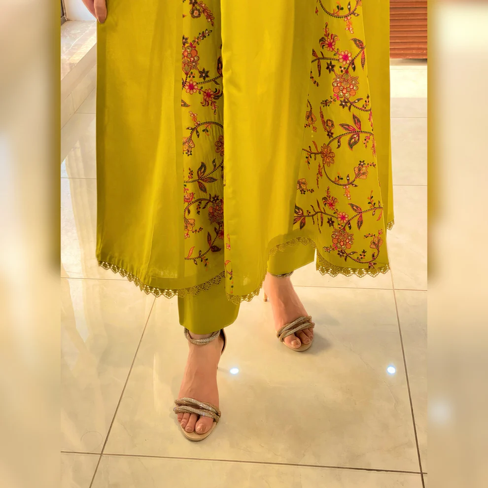 Avo Embroidered Frock 3PC - Image 3