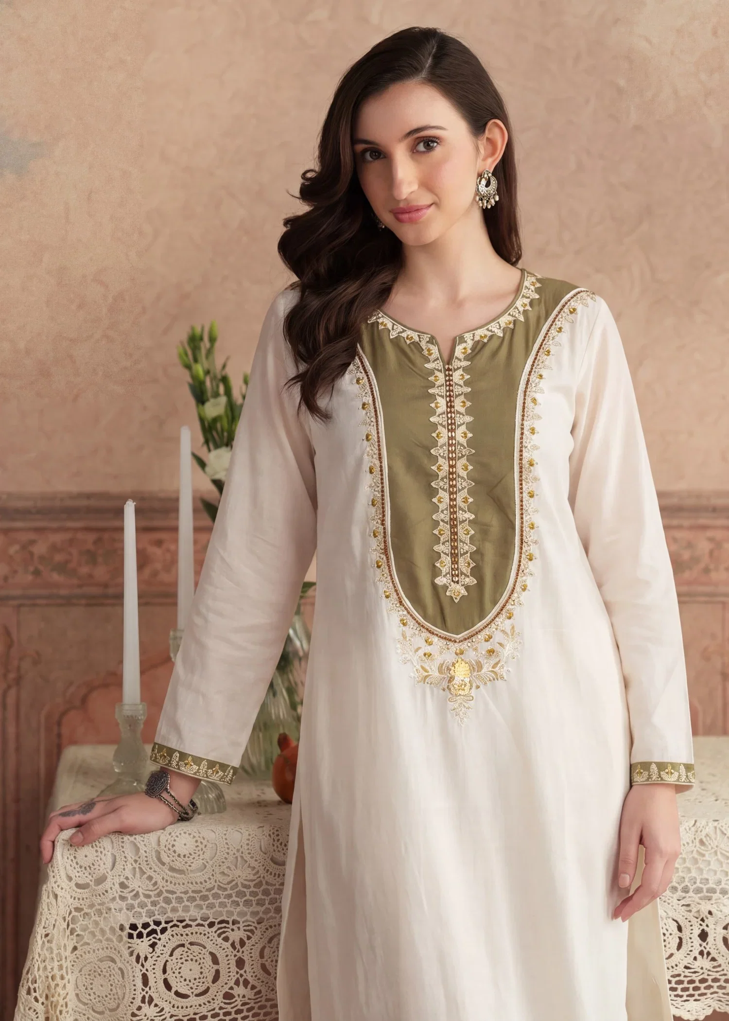 Pareesa White - Image 4
