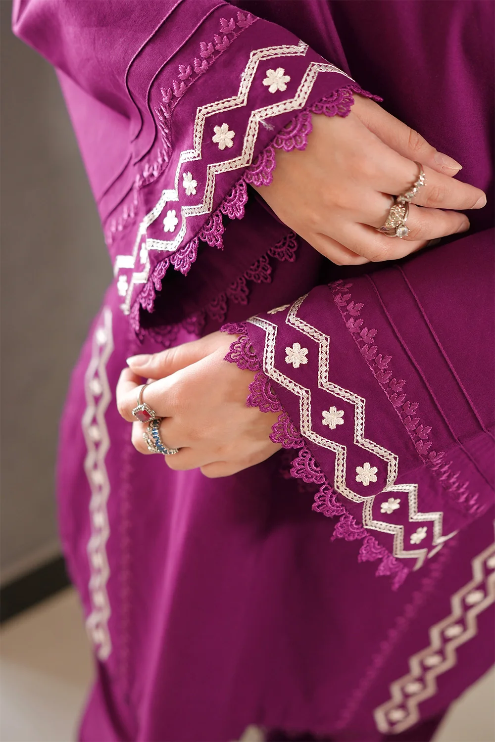 NATALIA - MSS6048 - Image 3