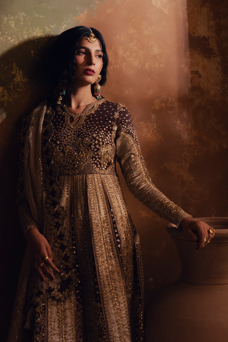 PARISA - Image 5
