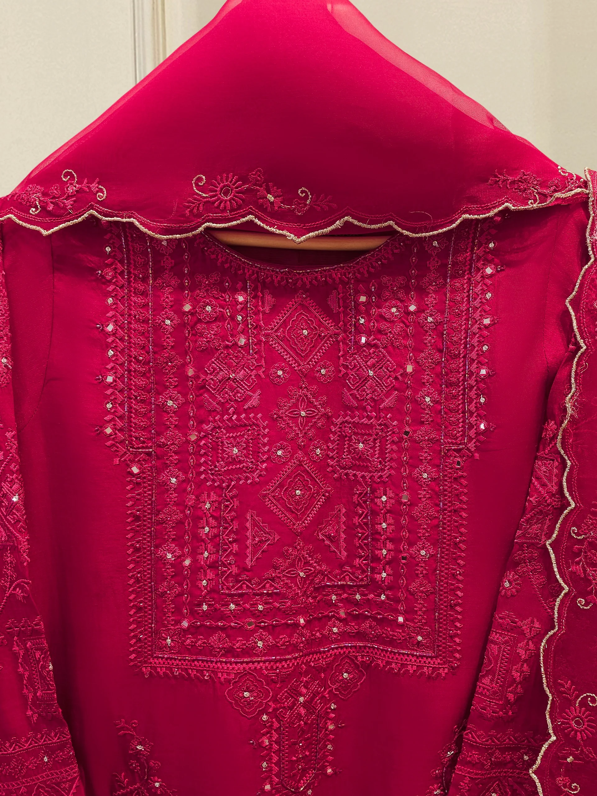 3 Piece - Pure Khaddi Silk Embroidered Suit S115156 - Image 6