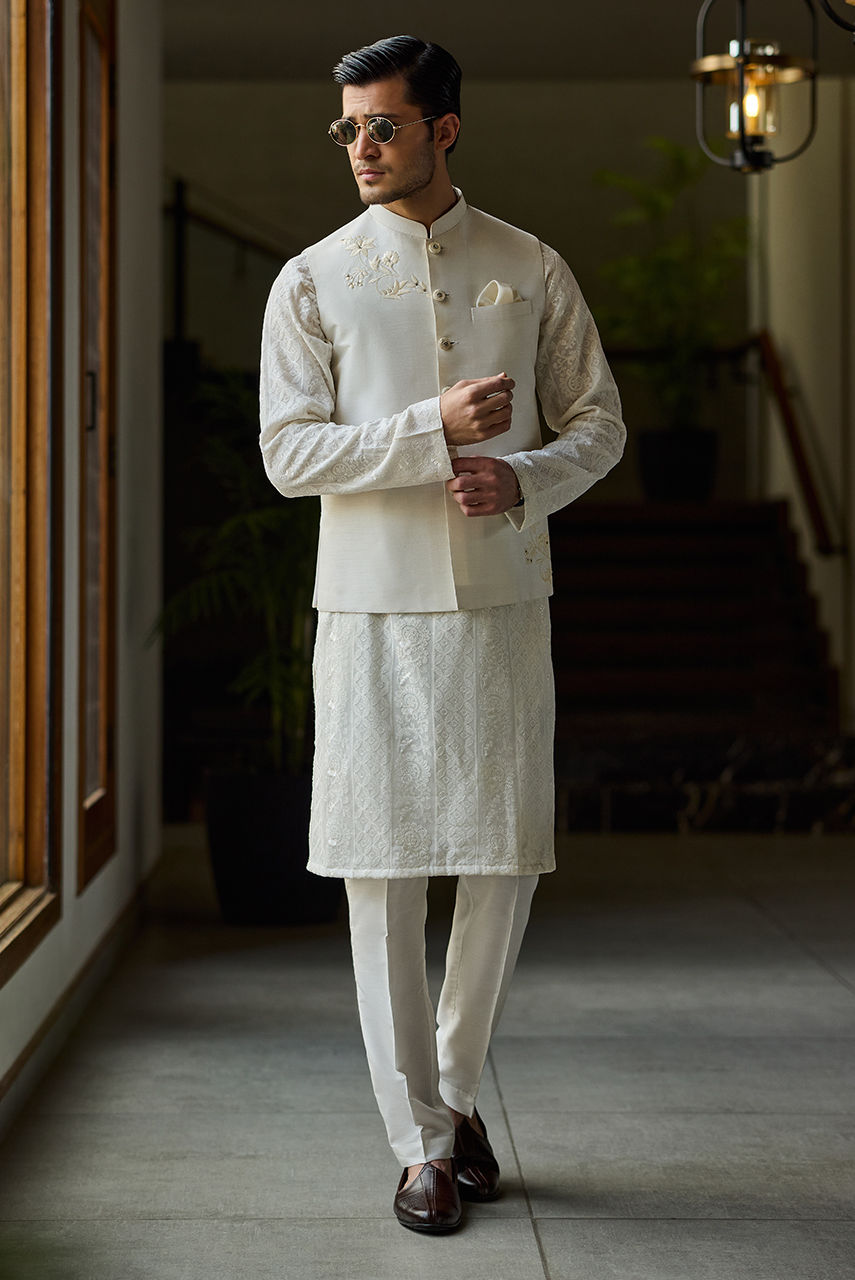 Jkt1465